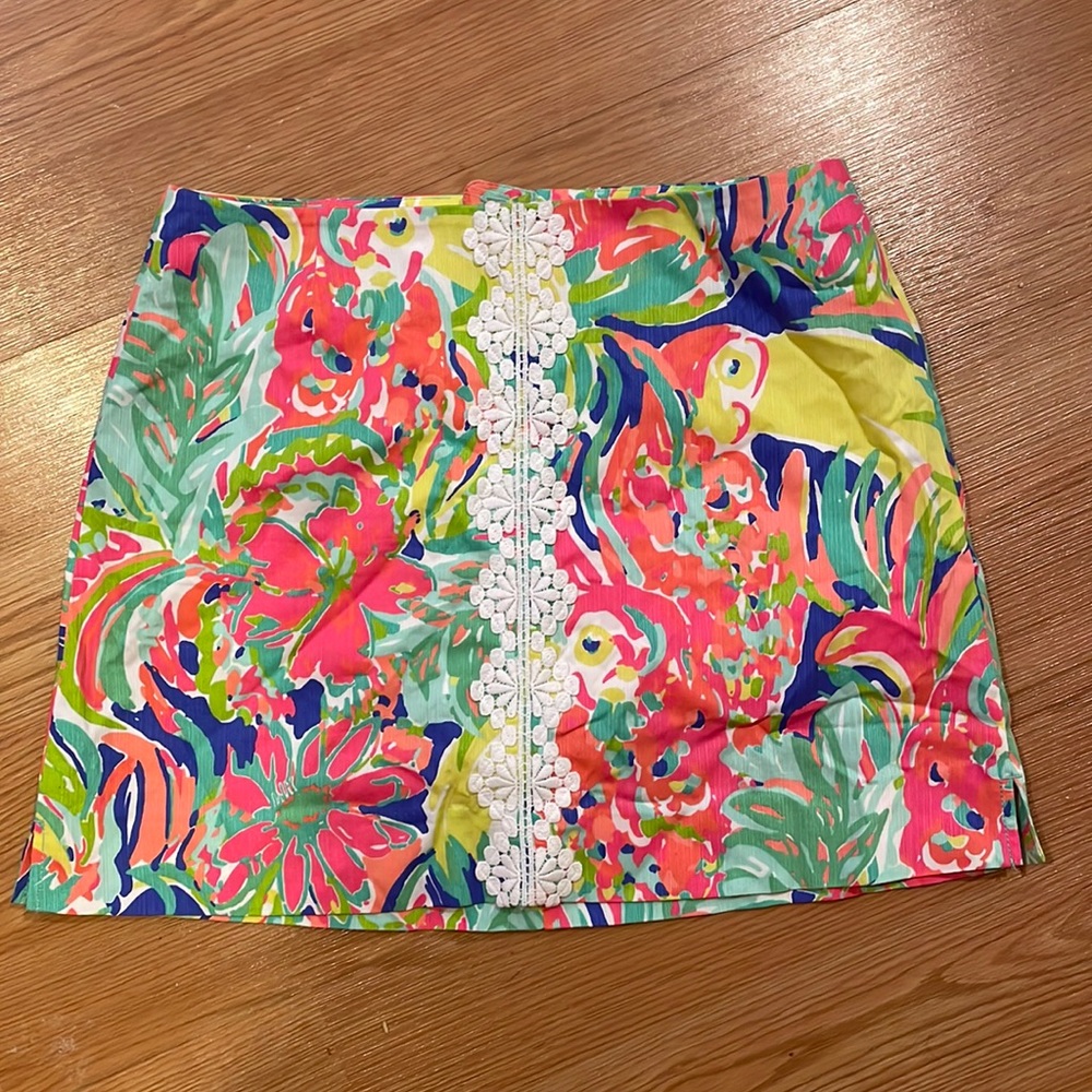 Lilly Pulitzer skirt with lining